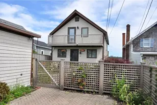 57 Green St, Portsmouth, RI 02871 - Photo 34