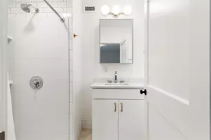 128 Sheldon St, Providence, RI 02906 - Photo 14