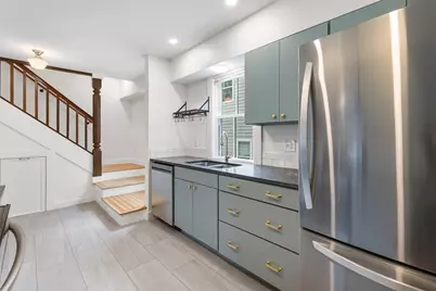 128 Sheldon Street, Providence, RI 02906 - Photo 16