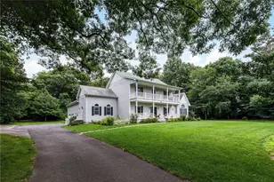 116 Holly Hills Ln, North Kingstown, RI 02874 - Photo 2