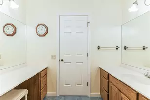 116 Holly Hills Ln, North Kingstown, RI 02874 - Photo 42