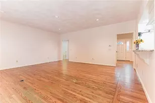 116 Holly Hills Ln, North Kingstown, RI 02874 - Photo 18
