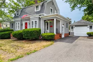 197 Wilson Ave., East Providence, RI 02916 - Photo 2