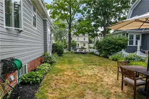 197 Wilson Ave., East Providence, RI 02916 - Photo 32