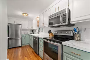 197 Wilson Ave., East Providence, RI 02916 - Photo 14
