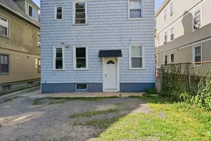 94 Lexington Ave, Providence, RI 02907 - Photo 4