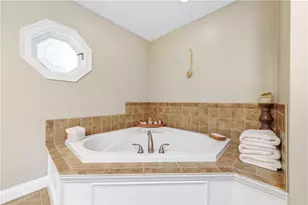 206 Burnside Ave, Seekonk, MA 02771 - Photo 28