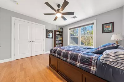 206 Burnside Avenue, Seekonk, MA 02771 - Photo 32