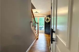442 Eastview Ave, Somerset, MA 02726 - Photo 16