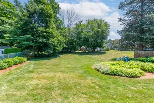 10 Ridgefield Dr, East Greenwich, RI 02818 - Photo 34