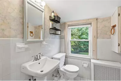 123 Hiawatha Street, Warwick, RI 02888 - Photo 14