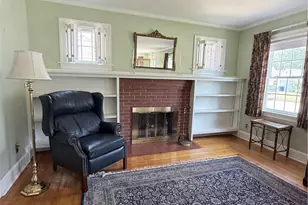 76 Brookdale Blvd, Pawtucket, RI 02861 - Photo 4
