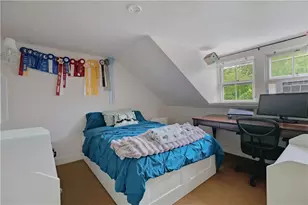 15 Ayrault St, Newport, RI 02840 - Photo 28