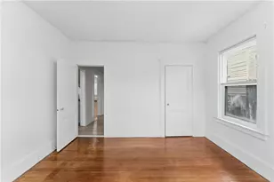 102 Overhill Rd, Providence, RI 02906 - Photo 20