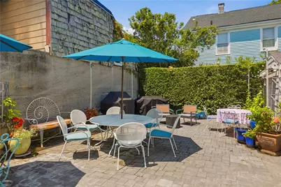 15 Ayrault Street, Newport, RI 02840 - Photo 34