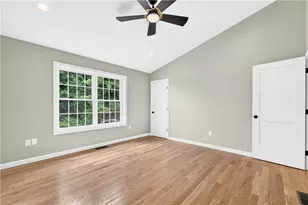 95 Waterman Ave, Johnston, RI 02919 - Photo 20