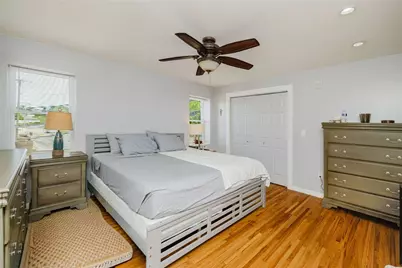 1019 Main Road, Tiverton, RI 02878 - Photo 12