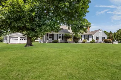 11 Stonegate Road, Warren, RI 02885 - Photo 1