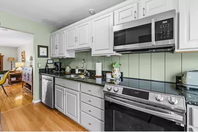 878 Bullocks Point Avenue, East Providence, RI 02915 - Photo 14