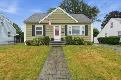 22 Yale Avenue, East Providence, RI 02915 - Photo 1