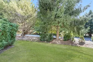 1 Bristol Woods Dr, Bristol, RI 02809 - Photo 28