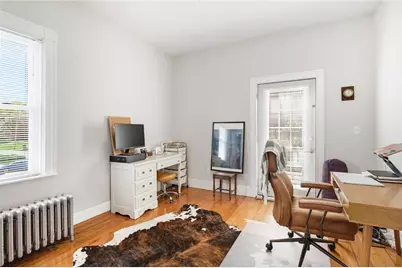 241 Pleasant Street, Providence, RI 02906 - Photo 16