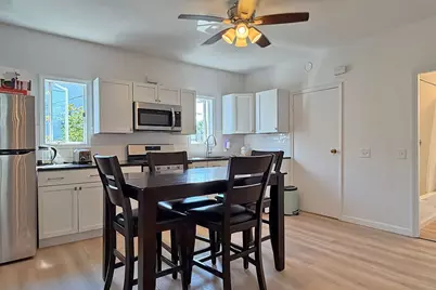 85 East George Street, Providence, RI 02906 - Photo 16