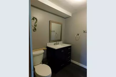 3895 Kingstown Road, South Kingstown, RI 02892 - Photo 10