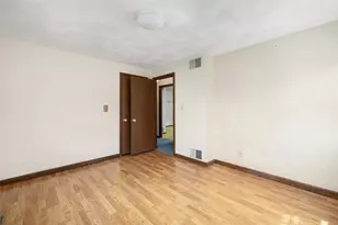 18 Fawn Ln, West Warwick, RI 02893 - Photo 20