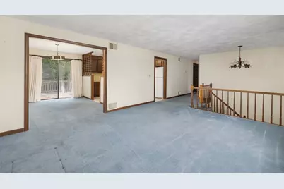 18 Fawn Lane, West Warwick, RI 02893 - Photo 4