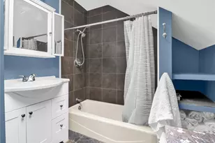 45 Van Zandt Ave, Warwick, RI 02889 - Photo 18
