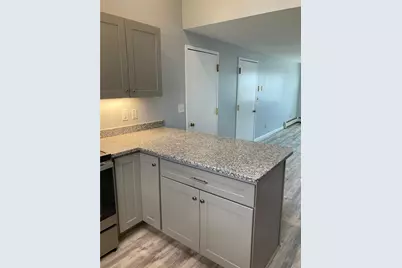 715 Cottage Street, Pawtucket, RI 02861 - Photo 8
