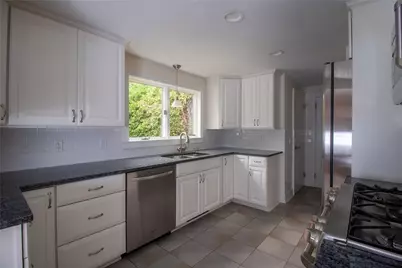90 Frontier Road, Warwick, RI 02889 - Photo 8