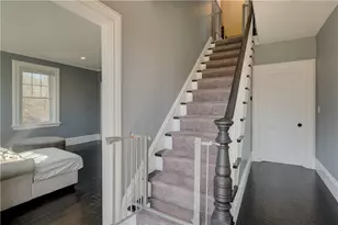 499 Seven Mile Rd, Cranston, RI 02831 - Photo 24