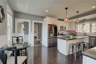 499 Seven Mile Rd, Cranston, RI 02831 - Photo 12