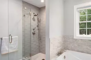 42 East Lantern Rd, Lincoln, RI 02865 - Photo 30