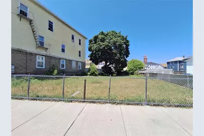 18 Magnolia Street, Pawtucket, RI 02860 - Photo 1