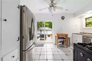 79 Wheeler Ave, Cranston, RI 02905 - Photo 16