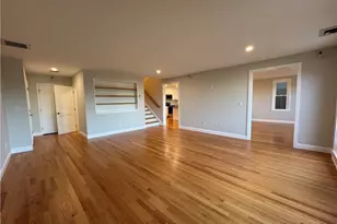 198 Thames St, Newport, RI 02840 - Photo 4
