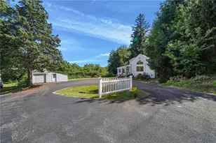 1304 New London Ave, Cranston, RI 02920 - Photo 2