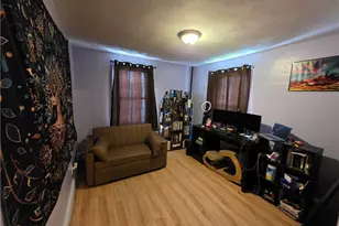 422 East Ave, Pawtucket, RI 02860 - Photo 4