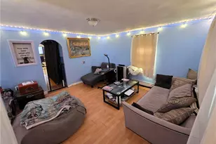 422 East Ave, Pawtucket, RI 02860 - Photo 2
