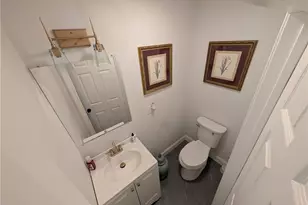 24 Walsh St, Providence, RI 02909 - Photo 16