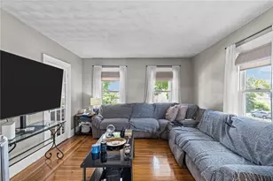 81 9th St, East Providence, RI 02914 - Photo 4