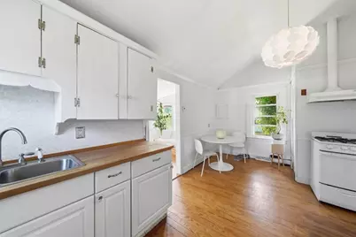286 Namquid Drive, Warwick, RI 02888 - Photo 12