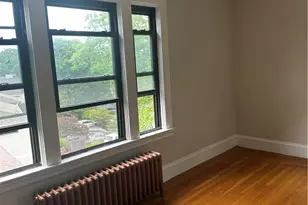 58 Taft Ave, Providence, RI 02906 - Photo 4