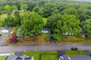 95 Priscilla Dr, Cranston, RI 02921 - Photo 30