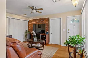 95 Priscilla Dr, Cranston, RI 02921 - Photo 10