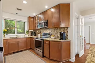 95 Priscilla Dr, Cranston, RI 02921 - Photo 12