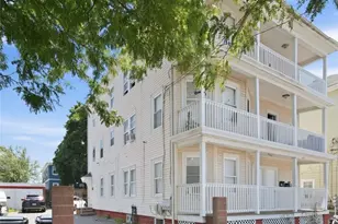 17 Marietta St, Providence, RI 02904 - Photo 2